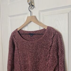 ✧･ﾟaeo fuchsia sweater